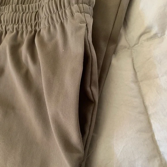 Zara Army Green Cuffed Drawstring Pants - Picture 5 of 11